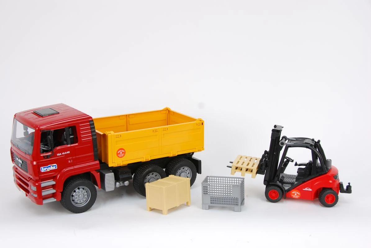 BRUDER 01795 - MAN TGA Kipp-LKW Mit Linde Gabelstapler 1 BRUDER 01795 - MAN TGA Kipp-LKW Mit Linde Gabelstapler